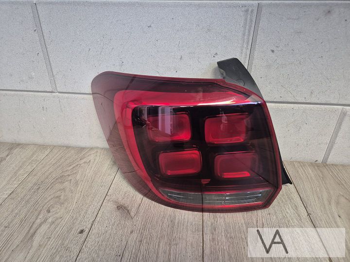 Achterlicht links Dacia Sandero 2016 - 2020 facelift €70 – Foto 3