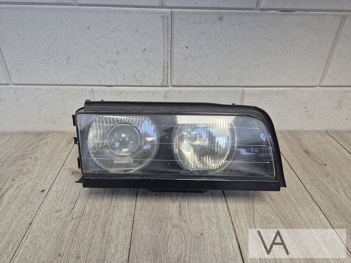 Koplamp rechts van BMW 7 serie E38 1994 - 1999 halogeen €100
