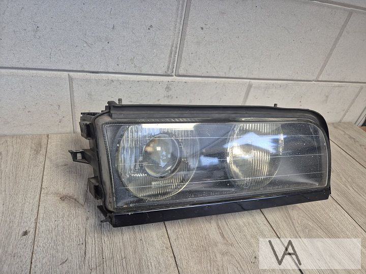 Koplamp rechts van BMW 7 serie E38 1994 - 1999 halogeen €100 – Foto 2