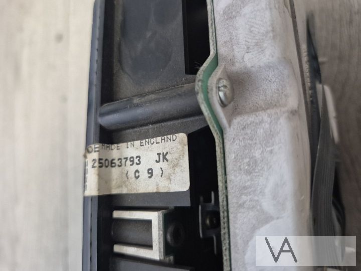 Tellerklok teller digitaal dashboard voor Opel Kadett E GSI – Foto 5