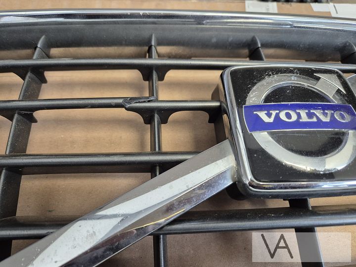 Grille in bumper Volvo S80 2006 tot 2012 niet schadevrij €40 – Foto 7