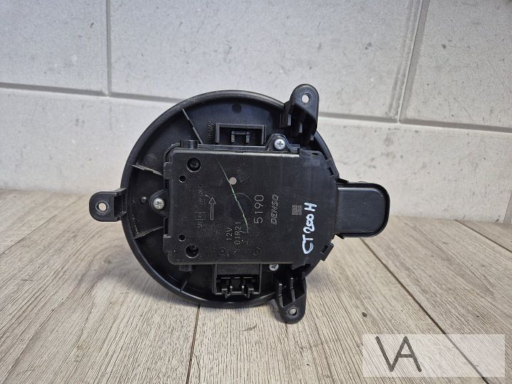 Kachelmotor / aanjager voor Lexus CT 200h 2010 - 2018 €300 – Foto 3