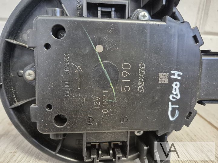Kachelmotor / aanjager voor Lexus CT 200h 2010 - 2018 €300 – Foto 4