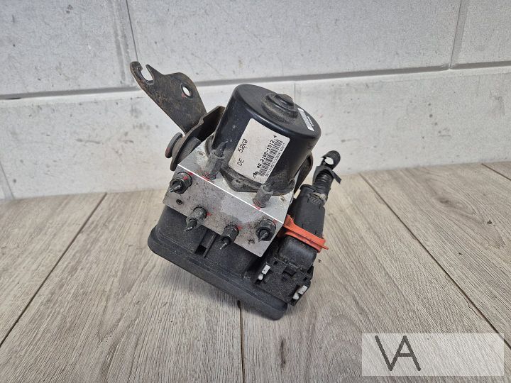 ABS pomp voor Opel Agila / Suzuki Splash code 52k0 €200