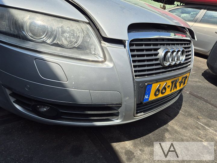 Voorbumper met grille van Audi A6 4f 2004 -2008 zilver grijs – Foto 5