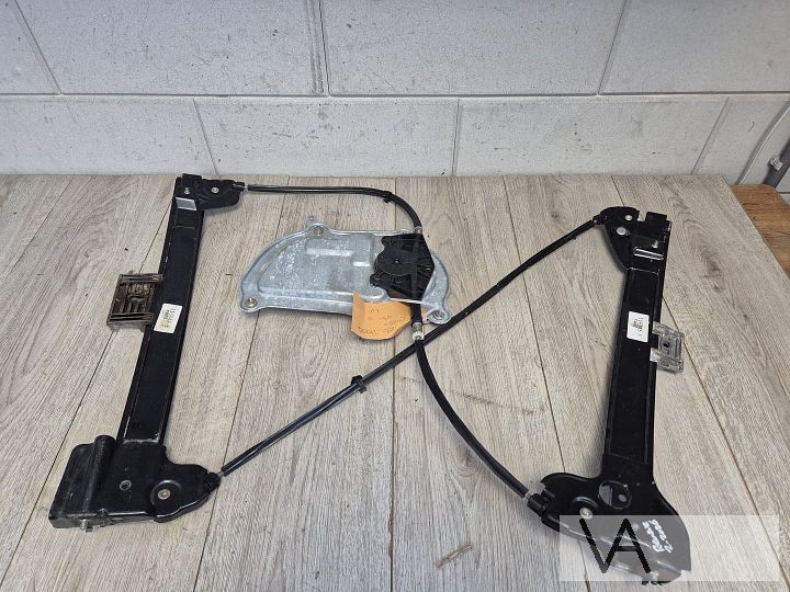 Raammechanisme links voor van VW New Beetle cabriolet €350 – Foto 6