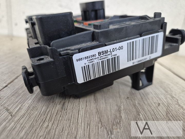 Zekeringkast BSM voor Peugeot 407 2004 tot 2010 9661681580 – Foto 3