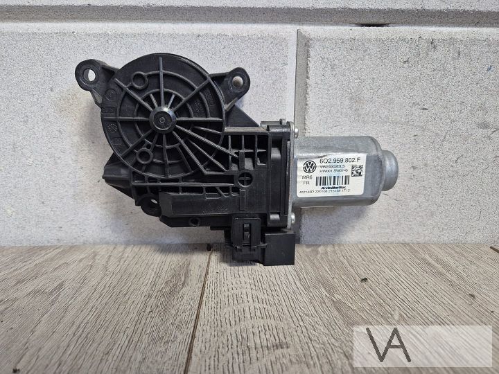 Raammotor links voor VW Polo 9n3 Skoda Fabia 6q2959802f €100
