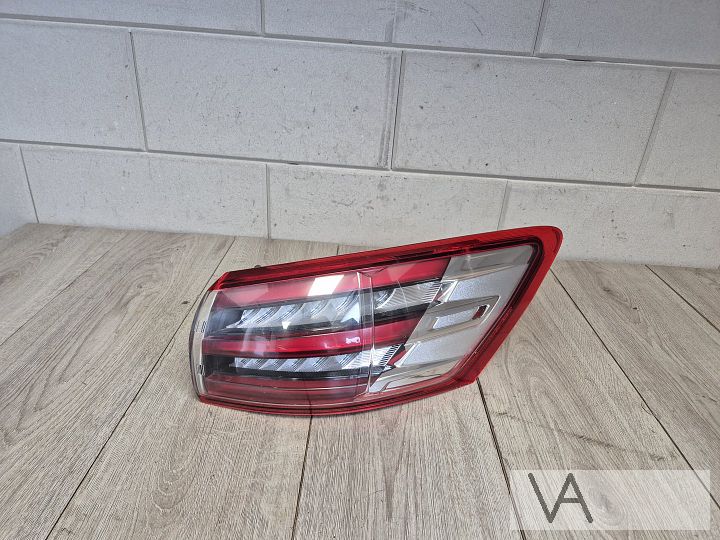 Achterlicht rechts voor Ford S-max 2015 - 2022 em2b-13404-bh