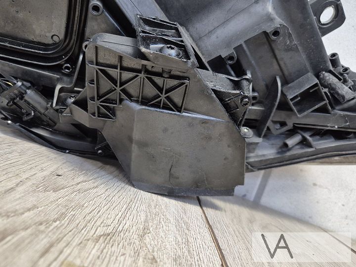 Koplamp links Lancia Delta 2008 - 2015 met led strip €300 – Foto 8