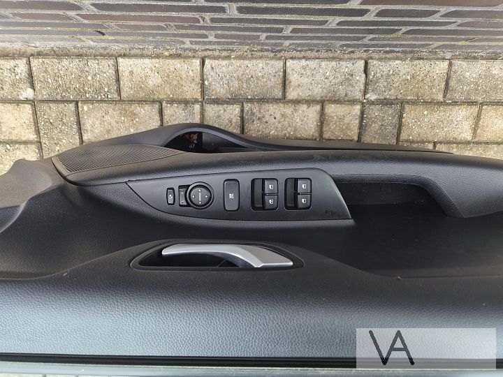 Deur Portier voor Kia Rio 2017 - 2024 links voor zwart €400 – Foto 6