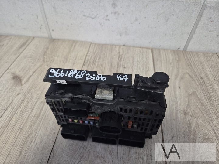 Zekeringkast BSM voor Peugeot 407 2004 tot 2010 9661682580 – Foto 3