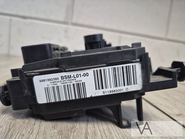 Zekeringkast BSM voor Peugeot 407 2004 tot 2010 9661682580 – Foto 4