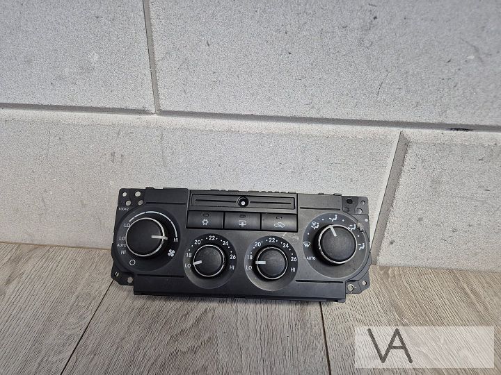 Kachelbediening climate voor Chrysler 300c 2004 - 2010 €40