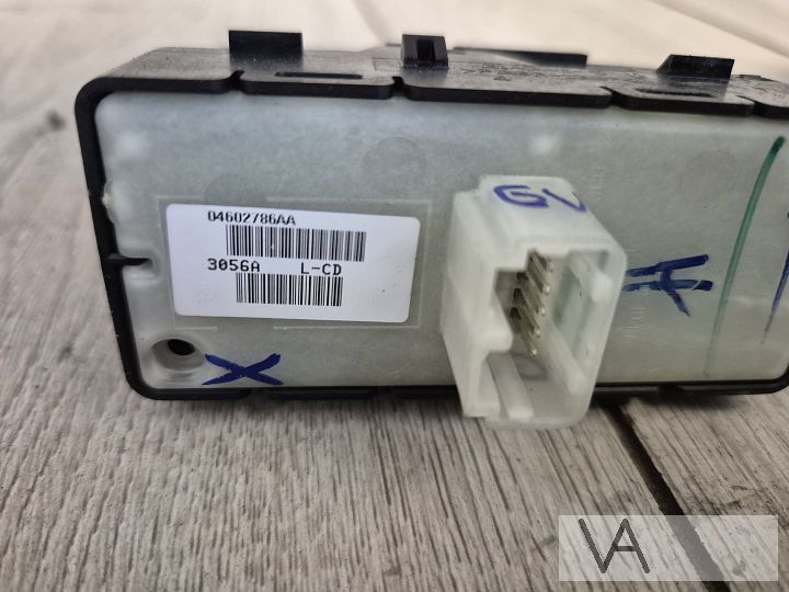 Raamschakelaar -rechts voor- van Chrysler 300c 2004 - 2010 – Foto 3