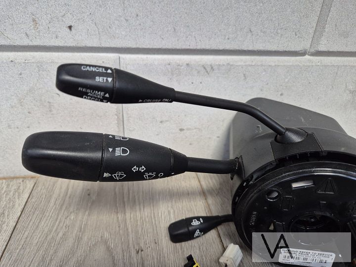 Stuurkolom schakelaar Chrysler 300c 2004 - 2010 knipperlicht – Foto 2