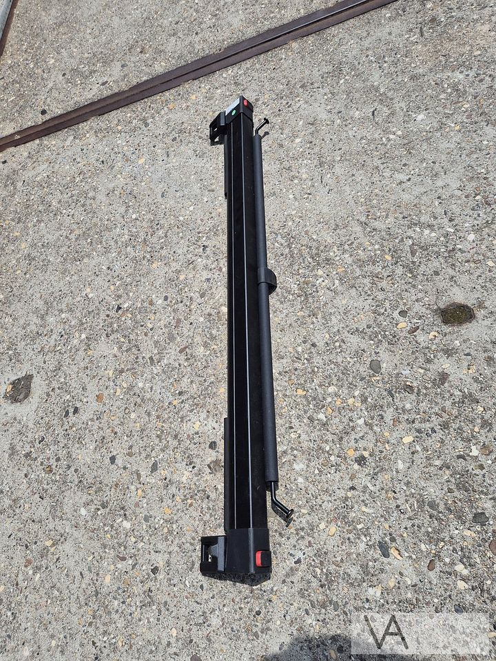 HONDENREK voor Mercedes C klasse station W206 2021 - 2026 – Foto 5