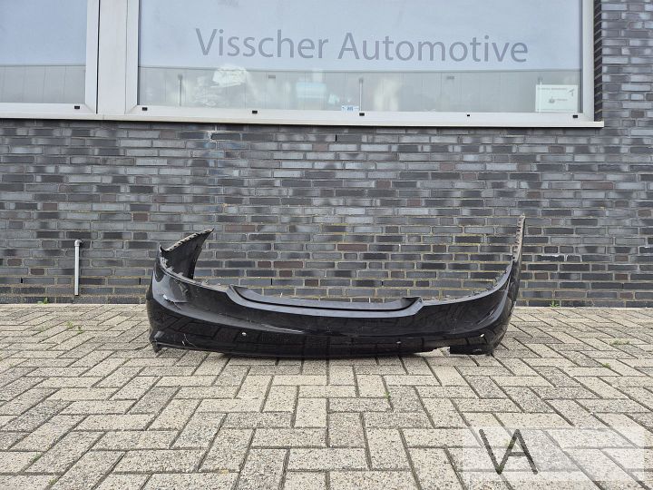 Achterbumper AMG van Mercedes CLS W218 AMG met schade €100 
