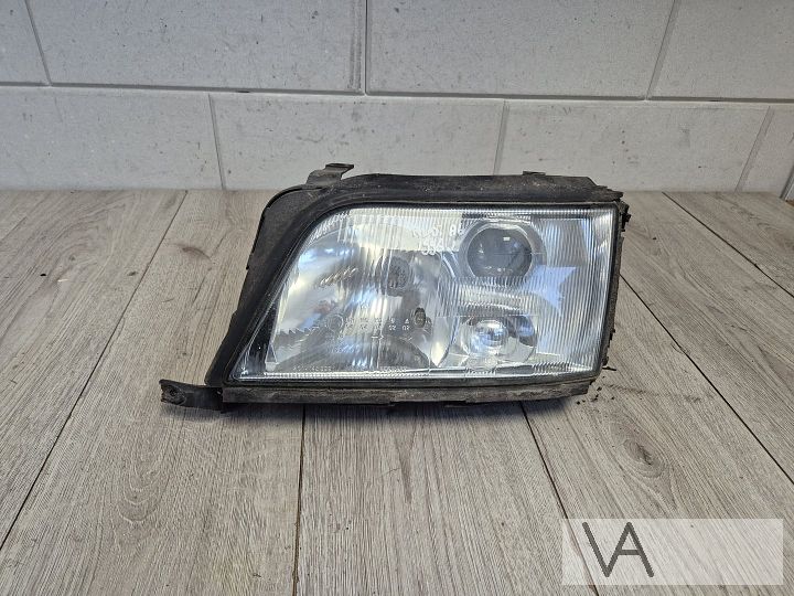 Koplamp links voor Audi A6 c4 1994 - 1998 origineel €50