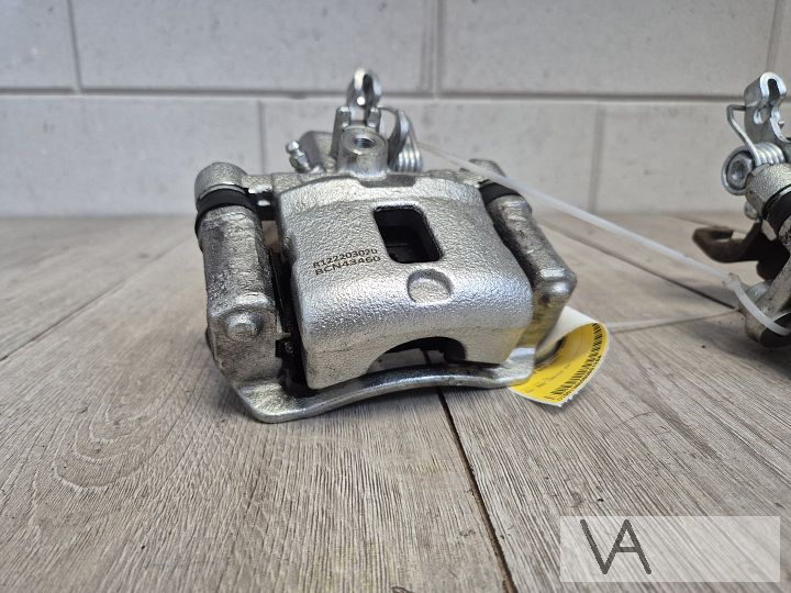Remklauw achter voor Kia Picanto 2004 - 2011 nieuwstaat €50 – Foto 2