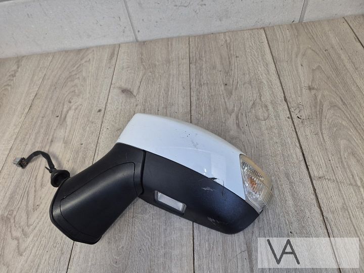 Spiegel links voor Ford Kuga 2008 - 2013 met instaplicht – Foto 3