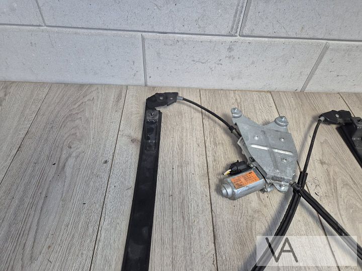Raammechanisme rechts van Ford Streetka 2002 - 2007 €100 – Foto 2