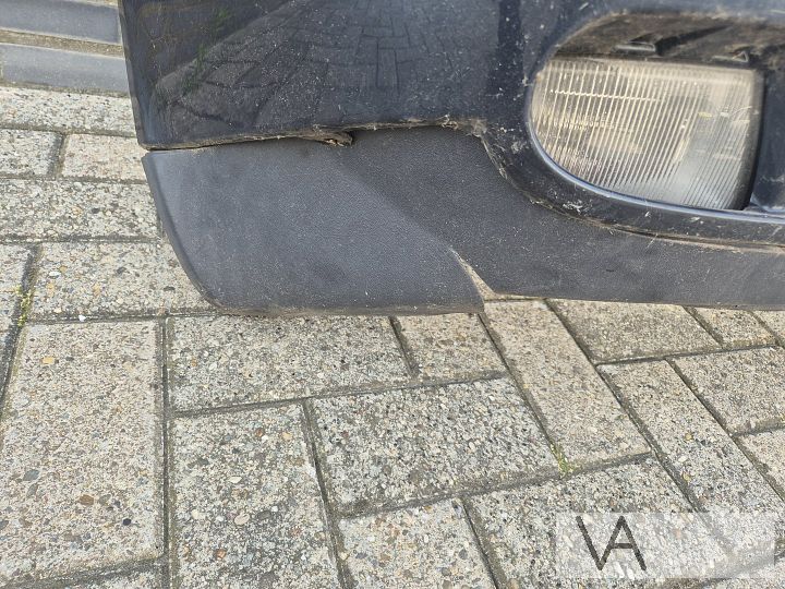 Voorbumper van Mercedes CLK W208 1997 - 2003 met pdc €150 – Foto 7