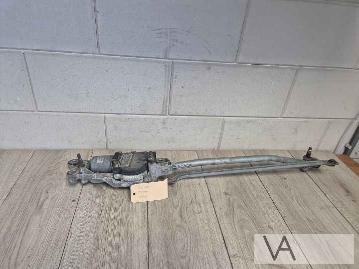 Ruitenwissermechaniek met motor van Porsche Cayenne €150