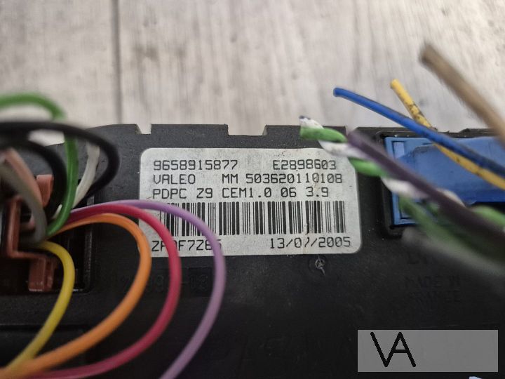 Raamschakelaar links van Peugeot 607 2000 - 2009 9658915877 – Foto 3