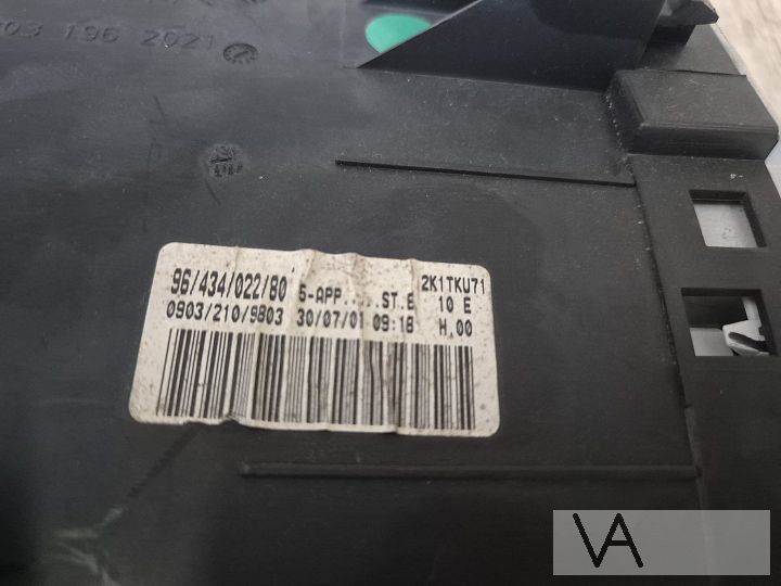 Tellerklok cockpit van Peugeot 206 1998 - 2002 9643402280 – Foto 3