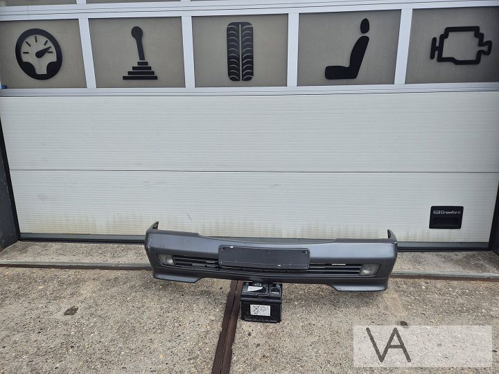Voorbumper van Mercedes SL R129 1989 - 1996 SCHADEVRIJ €1250