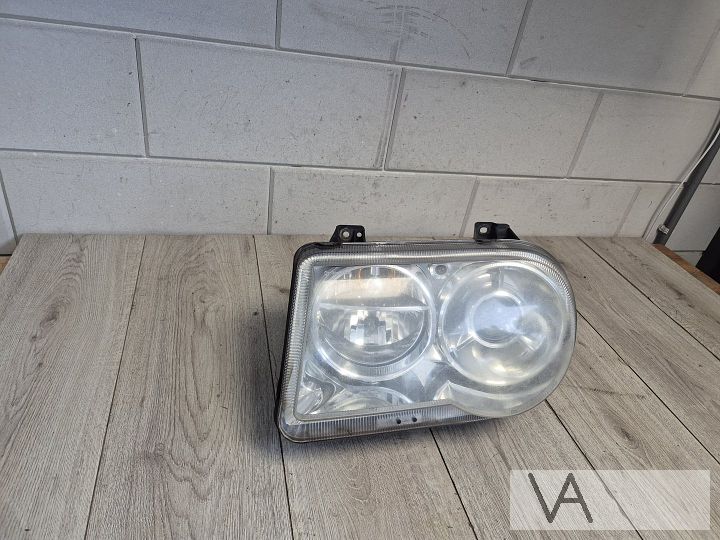 Koplamp links van Chrysler 300c 2004 - 2010 XENON schadevrij – Foto 2