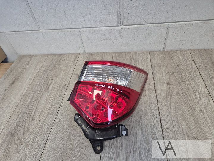 Achterlicht rechts van Toyota Yaris 3 facelift LED 2017-2020