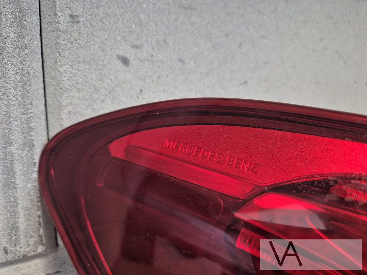 Achterlicht links van Mercedes C klasse W205 a2059050357 – Foto 3