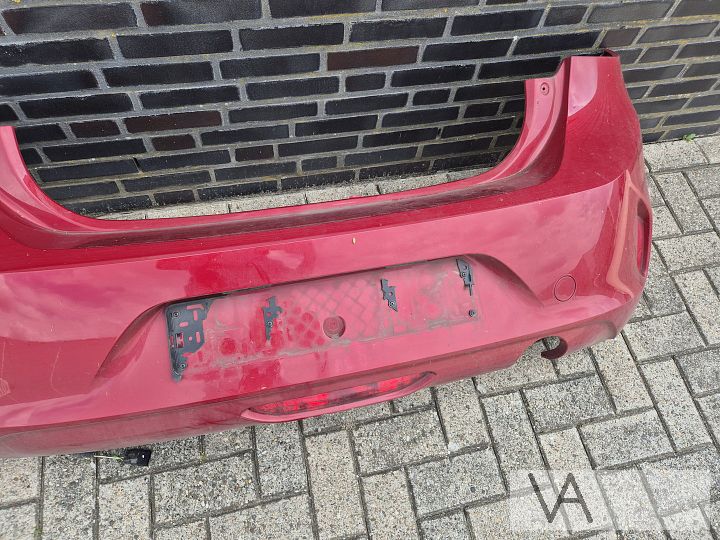 Achterbumper bumper Opel Corsa F 2019 - 2025 rood met balk – Foto 4