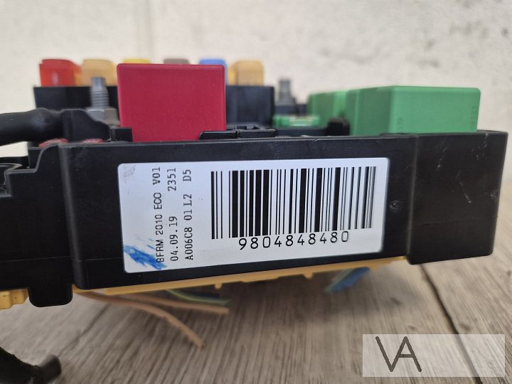 Zekeringkast voor Opel Corsa F / Peugeot 208 9804848480 €30 – Foto 2