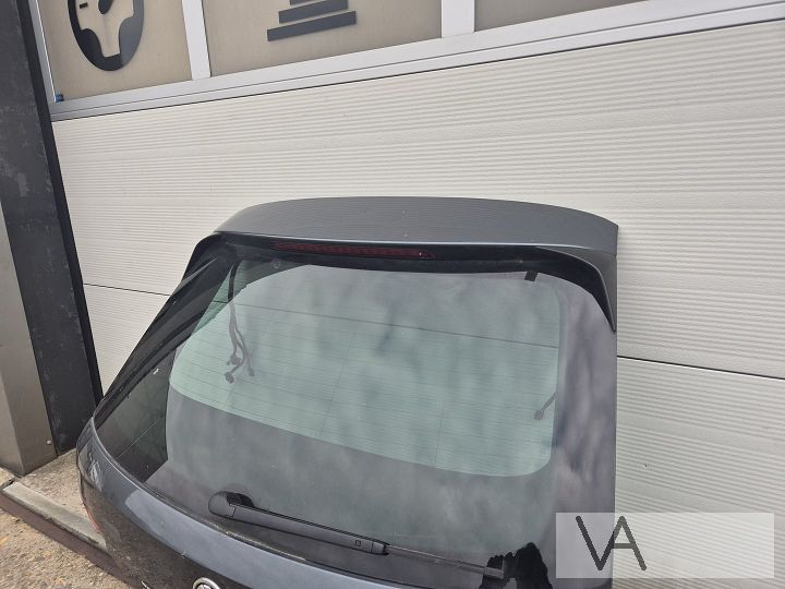 Achterklep van Skoda Superb station 2016 - 2024 grijs €450 – Foto 3