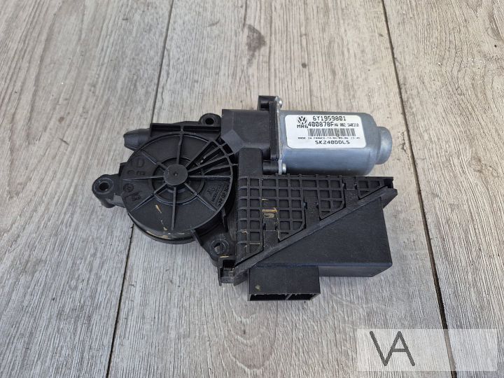 Raammotor links van Skoda Fabia 2004 - 2007 6y1959801 €125