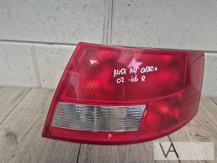 Achterlicht rechts van Audi A4 cabrio 2002 tot 2006 €100 – Foto 3