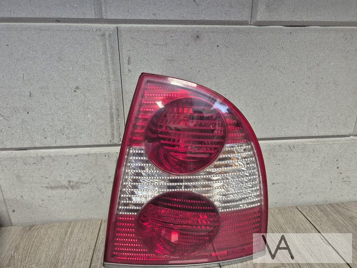 Achterlicht SET VW Passat W8 sedan chromen stripje ORIGINEEL – Foto 6