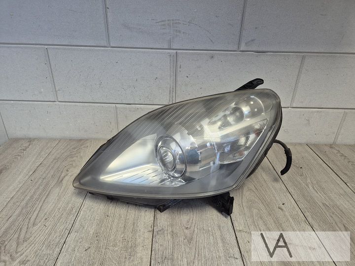 Koplamp XENON links van Opel Zafira b 2005 - 2012 13252470