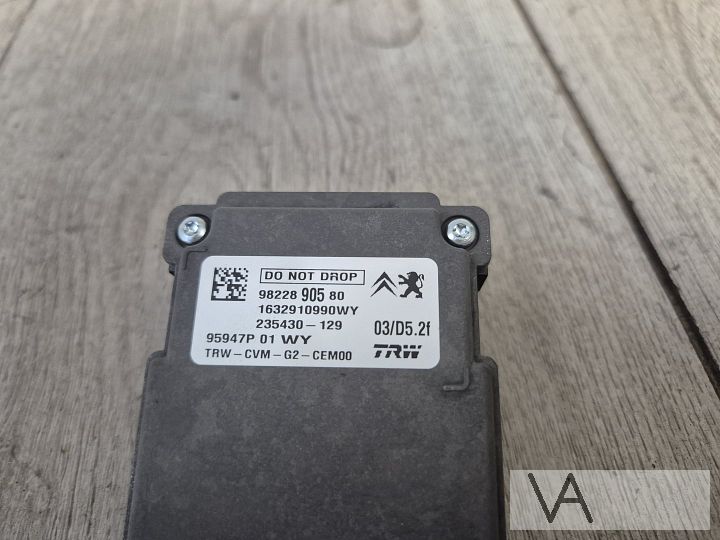 Camera bij voorruit van Citroen C3 2016 - 2023 9822890580 – Foto 3