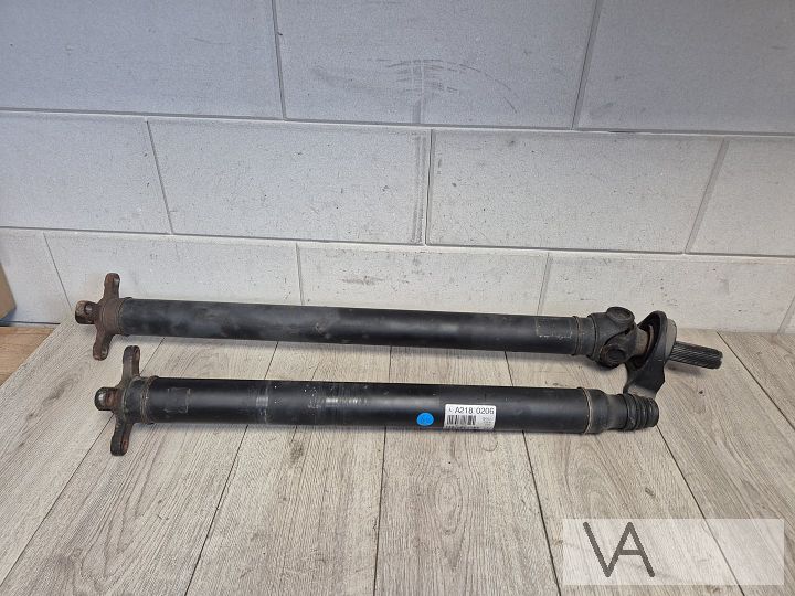 Cardanas tussenas van Mercedes CLS W218 AMG 2184100206 €100