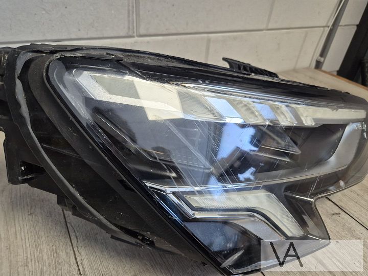 Koplamp rechts Audi A3 8y compleet 8y0941034 zie foto's €200 – Foto 2