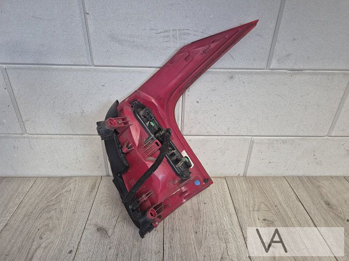 Achterlicht links van Peugeot 5008 2009 tot 2016 €50 – Foto 4