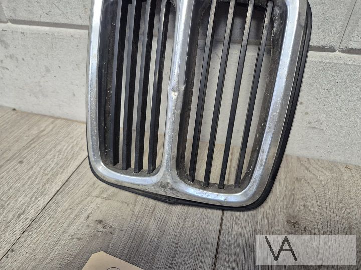 Grille nieren van BMW 3 serie E21 1975 - 1984 1834756 €50 – Foto 5