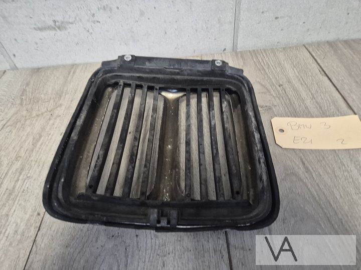 Grille nieren van BMW 3 serie E21 1975 - 1984 1834756 €50 – Foto 7
