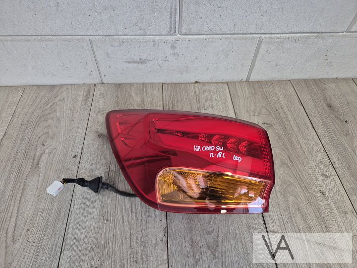 Achterlicht links van Kia Ceed Cee'd STATION 2013 - 2016 LED