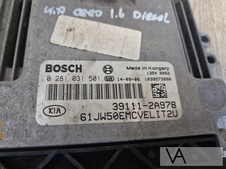 ECU computer motormanagement van Kia Ceed 1.6 diesel 12 - 18 – Foto 3