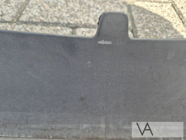 Voorbumper van Mercedes CLK klasse W209 2002 - 2009 met pdc – Foto 9